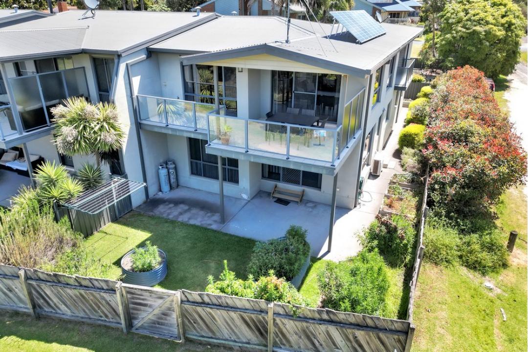 Getaway Merimbula Holiday Rentals Tura Beach House