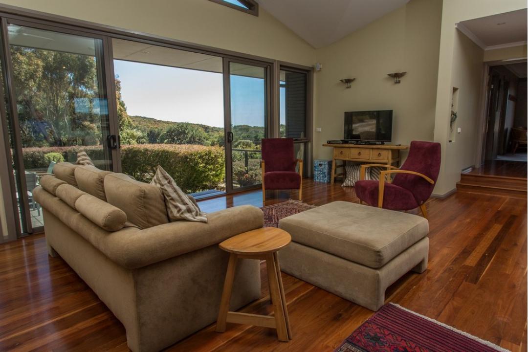 Getaway Merimbula Holiday Rentals Tura Beachhouse In Dolphin Cove